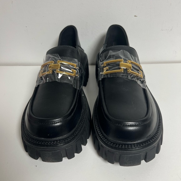 Lattelier Leather Loafers With Chain - Picture 4 of 16